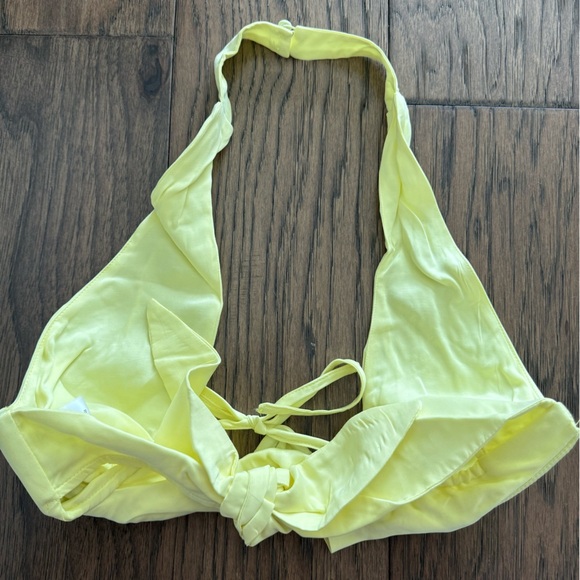 NWOT For Love And Lemons Rana Cross Front Crop Top in Yellow - Picture 9 of 10